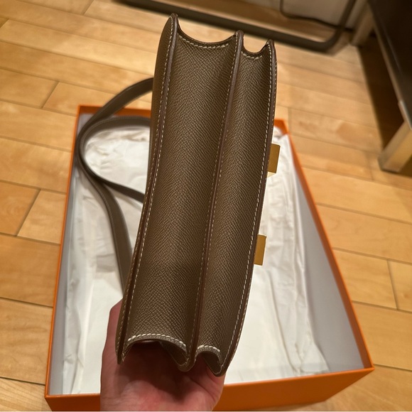 Hermes Constance 24, color etoupe jn epsom leather - Picture 5 of 13